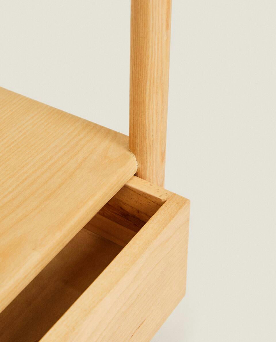ASH WOOD VALET STAND